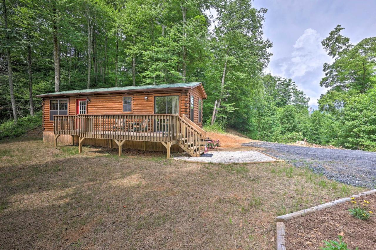 Quaint Log Cabin With Views Near West Jefferson Warrensville Екстериор снимка